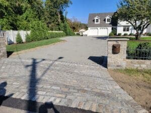 oil-and-stone-driveway-1-min